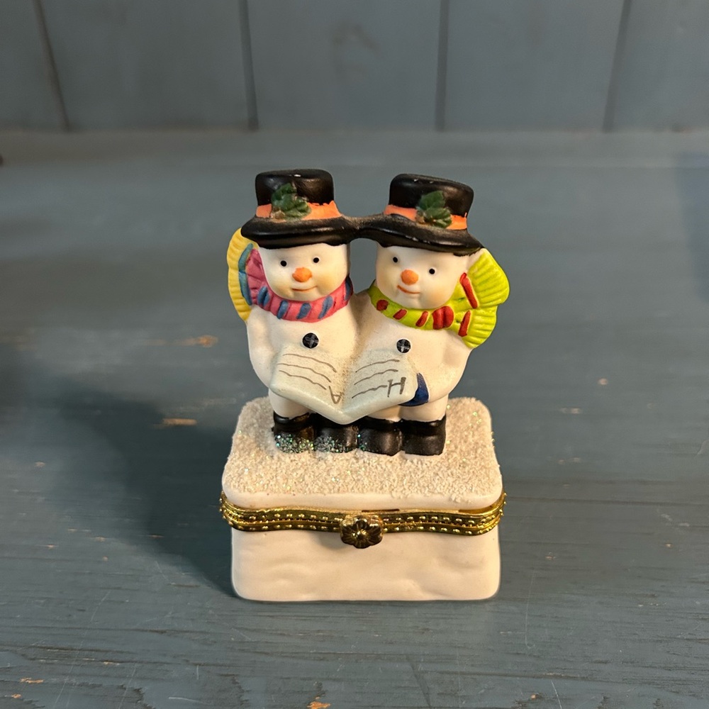 Festive Snowman Trinket Box with Black Hats and Colorful Scarves